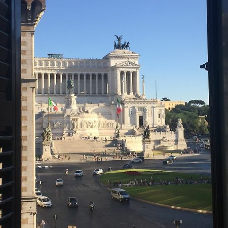 B&B Luxury Piazza Venezia Rome Extérieur photo