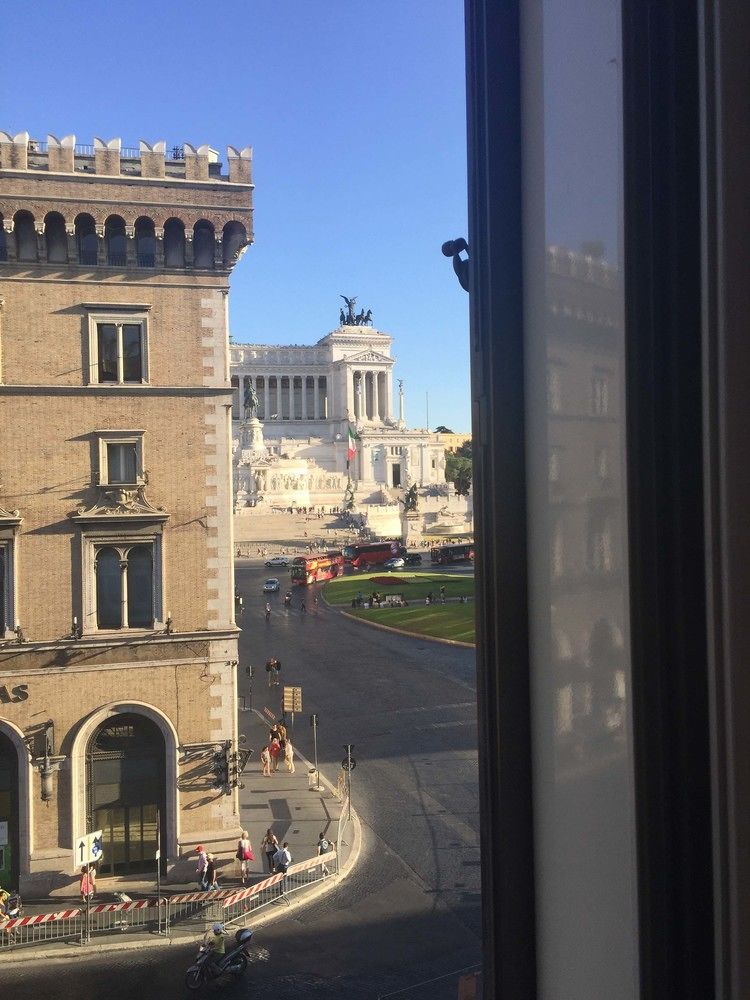 B&B Luxury Piazza Venezia Rome Extérieur photo